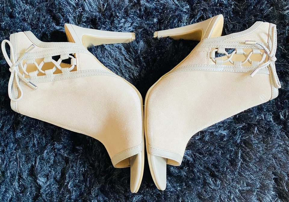 Botines Franco Sarto Peep-Toe Talla 7 Foto 3 de 4