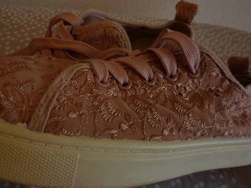 ........" Anna Field " Gr. 39 verspielte Freizeitschuhe - rosa - bestickt - Bild 3 von 7