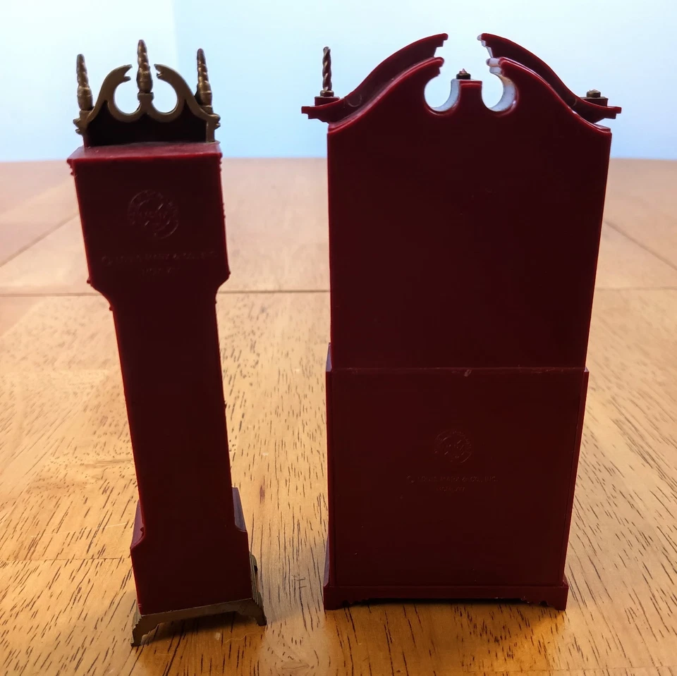 Vintage Marx Little Hostess Secretary Desk & Grandfather Clock - Image 3 of 4