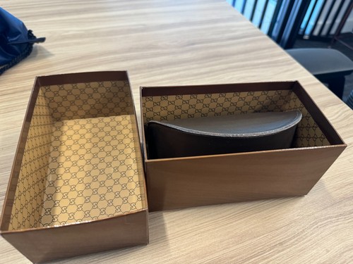 Gucci Sunglasses - Picture 3 of 7