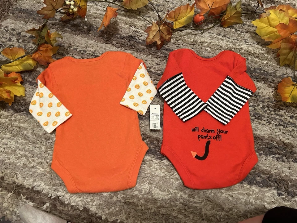 Lote de 2 bodys manga larga recién nacido bebé’s primer Halloween calabaza diablo lindos Foto 3 de 4