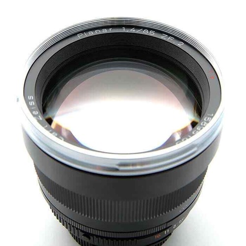 Carl Zeiss PLANAR T * 85mm f1.4 ZF.2 for Nikon Mount Lens with CPU - Picture 8 of 15