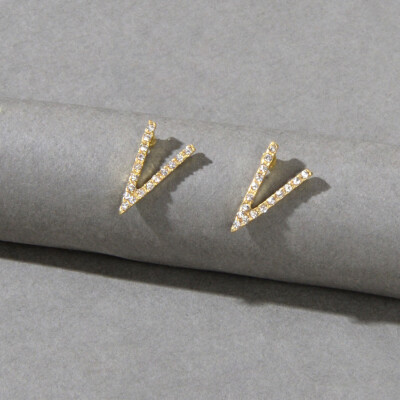 Gold Plated Rhinestone Decor V shape Stud Pierced Personality Geometric Earrings