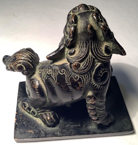 Antique Qing dynasty (1644-1912) Xuande mark bronze Foo Dog (Lion) , H.8 cm - Picture 5 of 7