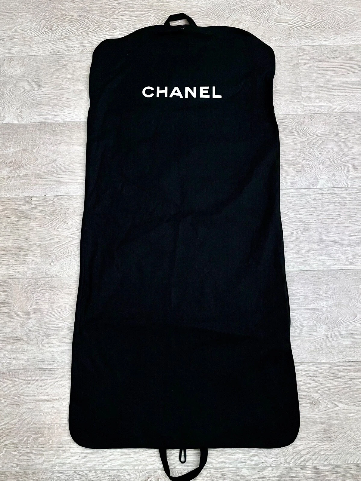 Borsa porta abiti Chanel borsa da viaggio tessuto plastica nero stampa logo XL