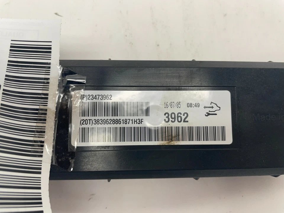 Módulo de control de temperatura del tablero Chevrolet Equinox 2016-2017 Foto 2 de 4