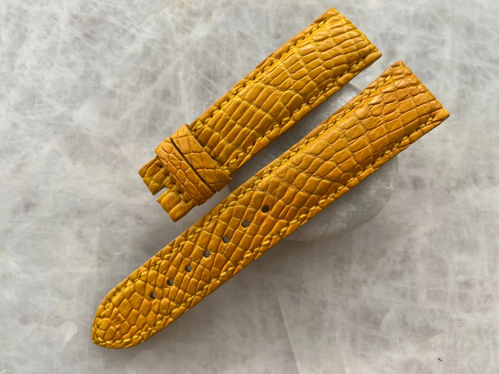 20mm/18mm Yellow Alligator Crocodile Print Leather Watch Strap Band