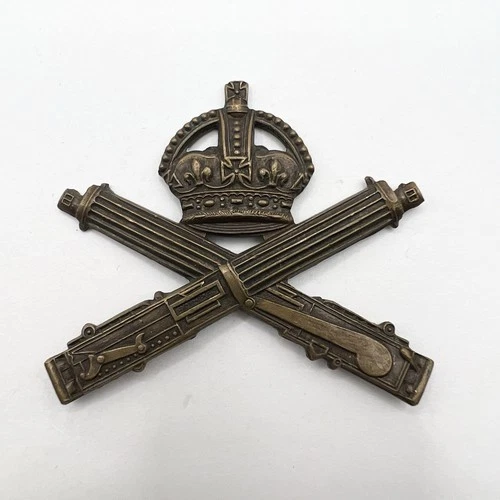 Genuine WW1 Machine Gun Corps Officers Bronze Cap Badge