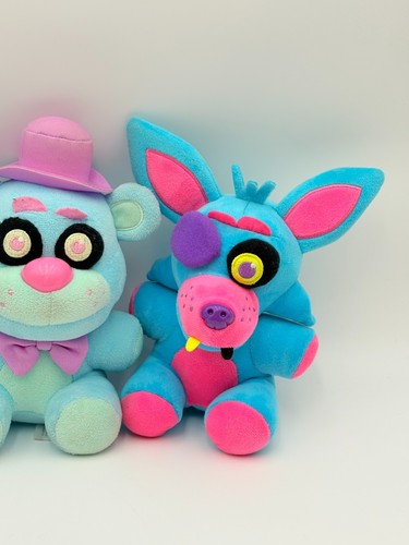 Funko FNAF Plush Lot Blacklight Foxy Freddy Figures Stuffed 3 Pcs - Picture 4 of 5