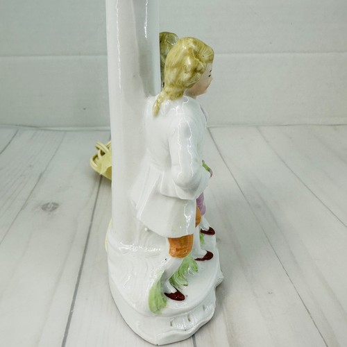 Lampada da tavolo accento statuina coppia corteggio vittoriana porcellana tedesca boudoir - Foto 6 di 16