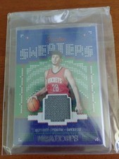 2021/22 Panini Hoops ALPEREN SENGUN ROOKIE SWEATERS JERSEY ROCKETS #RSW-AS