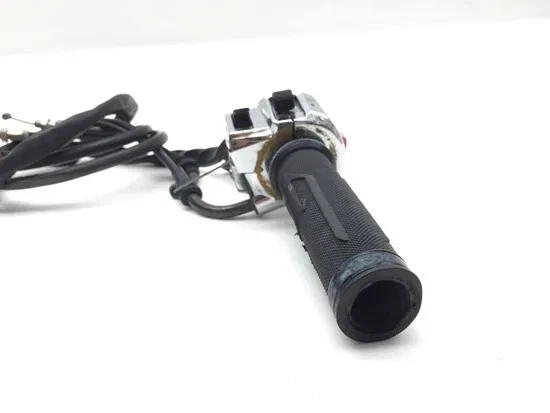 Right Kill Bar 开关手柄 2007 铃木 Hayabusa GSX1300R 3359 零件 — 第 3/4 张图片