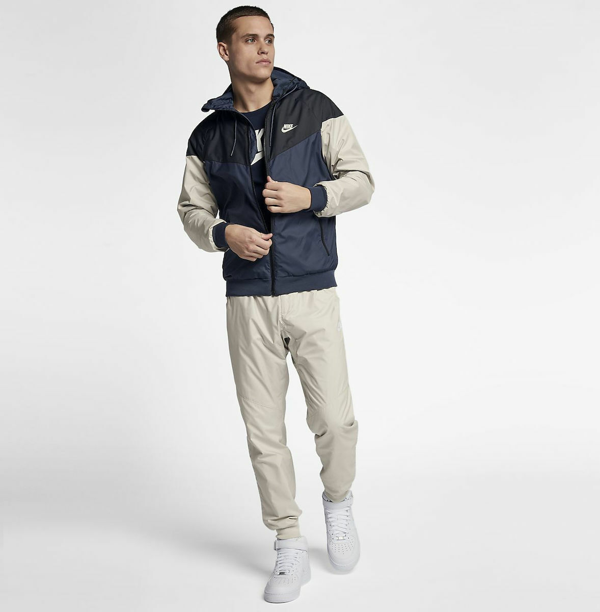 nike windbreaker mens xs
