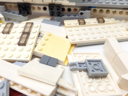 Lot de pièces détachées Lego Star Wars 7662 MTT 7676 Gunship 7675 AT-TE - Photo 13 sur 15