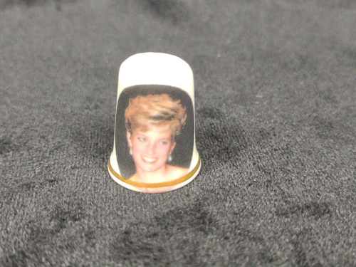 Vintage Princess Diana Bone China Thimble Sheltonian Princess of Whales - Picture 2 of 6