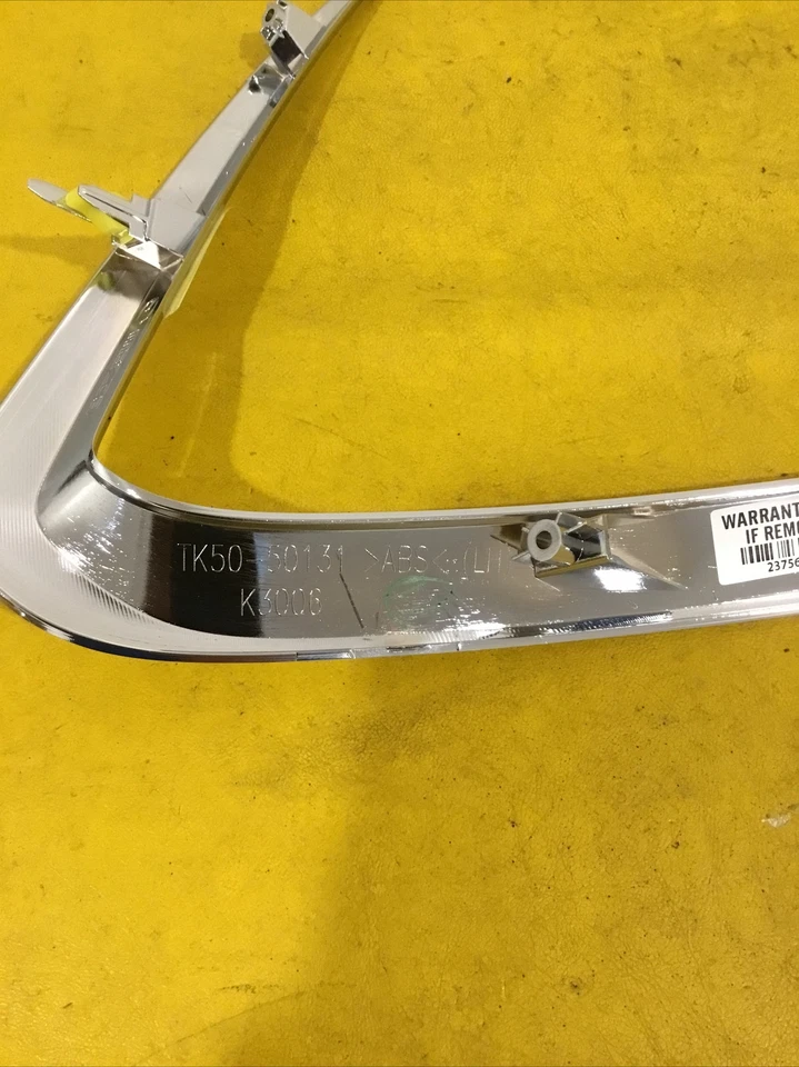 Parachoques delantero derecho e izquierdo Mazda CX-9 Cx9 2016-2021 moldura cromada OEM Foto 4 de 4