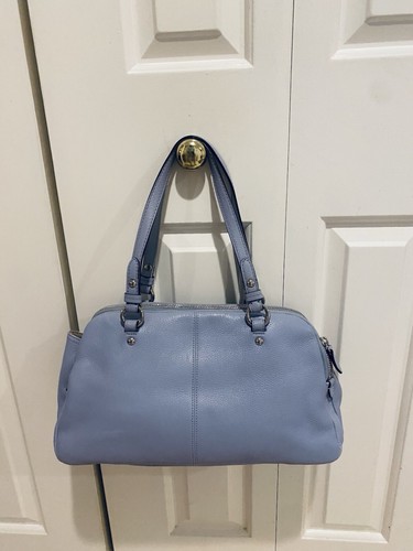 NEW Coach Pebble Leather Lilac Periwinkle Bag Purse 3 Compartments Gorgeous Soft - Picture 2 of 8