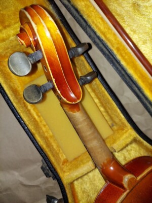 KISO SUZUKI バイオリン No.7 1/2 ストラディバリ （弓新品） KISO SUZUKI バイオリン No.7 1/2 ストラディバリ （弓新品）