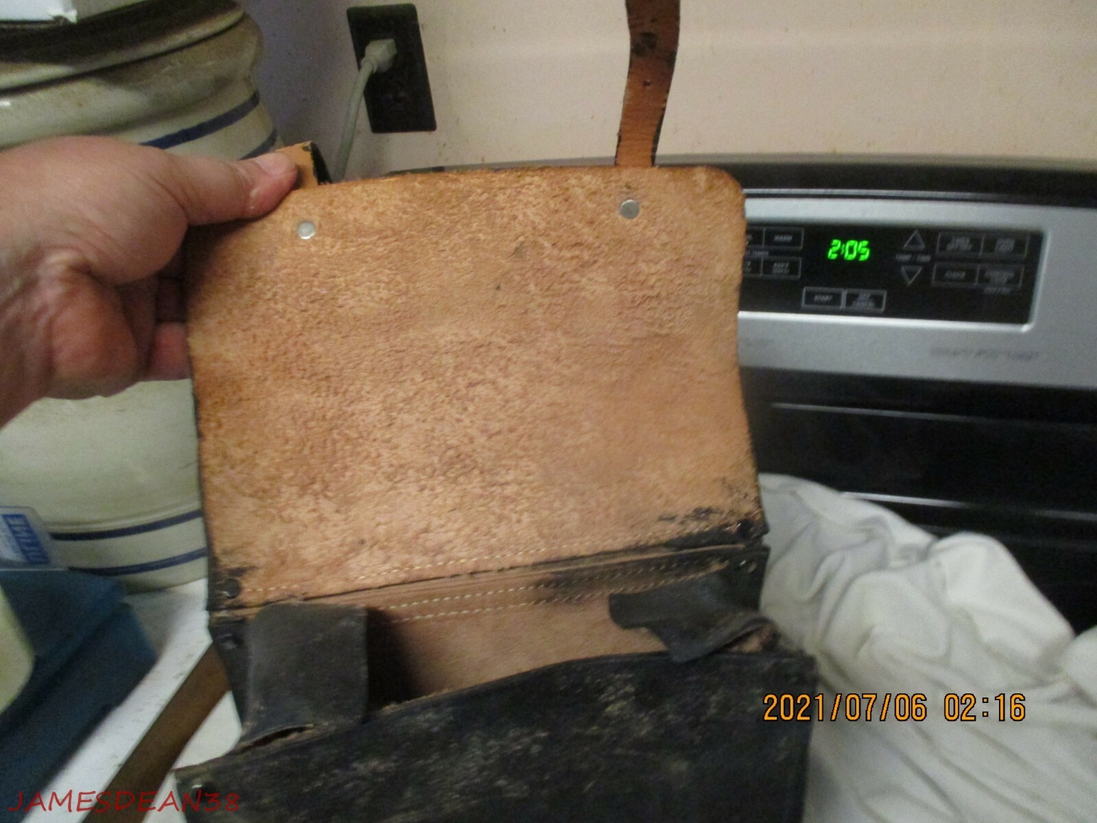 Picture 4 of 6