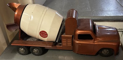 REDUCED! Vintage 1950s Structo Ready-Mix Concrete Truck Pressed Steel-Pics!