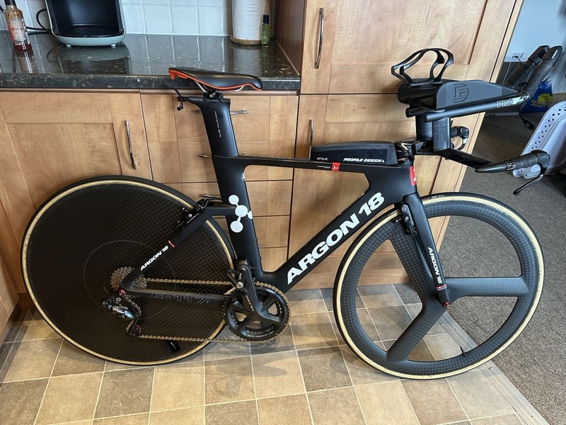 Argon 18 E-117 TT/Tri Bike