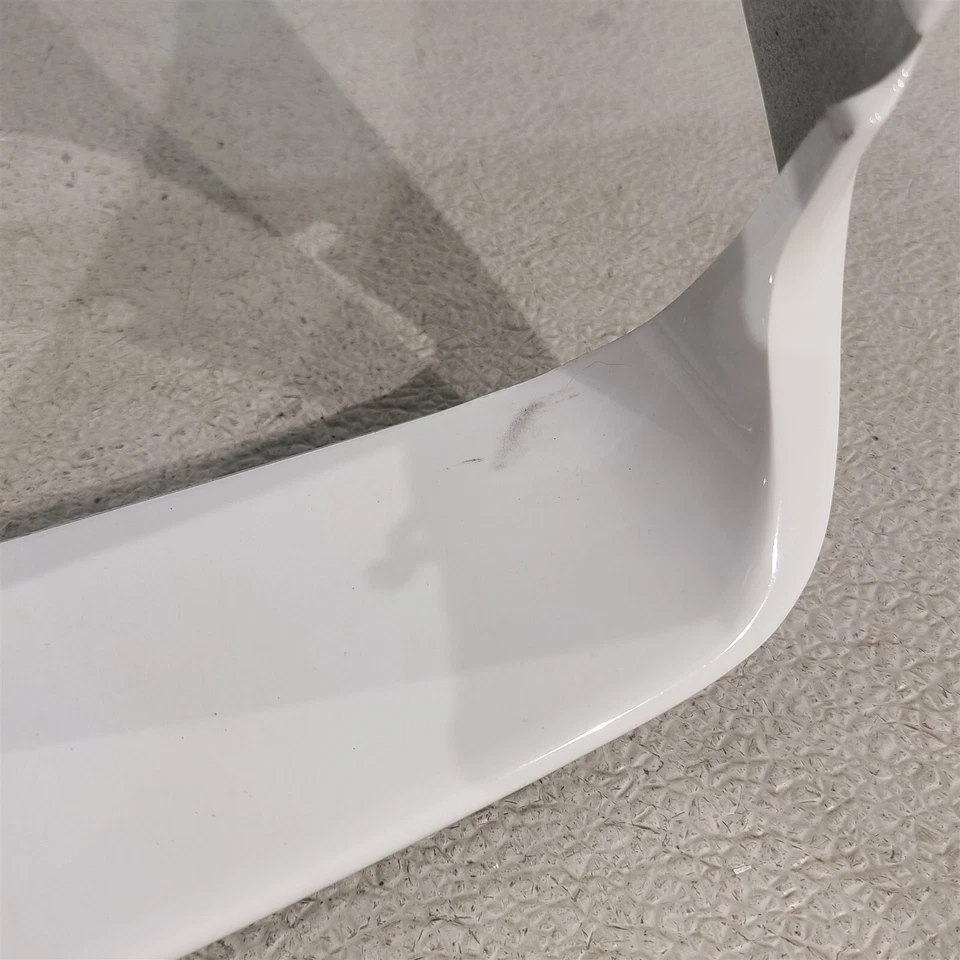 Carcasa de faros de conductor Corvette C4 84-96 bisel envolvente borde Lh Aa7415 Foto 2 de 4