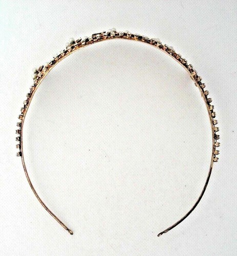 Vtg. Beautiful Silver-Plated Rhinestones & Faux Pearls Floral Bridal Tiara - Picture 11 of 11