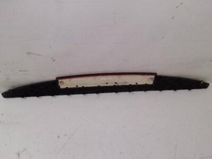 4E0945097 scheinwerfer hinten zentral 781825 AUDI A8 (4E2) 3.7 QUATTRO 2002