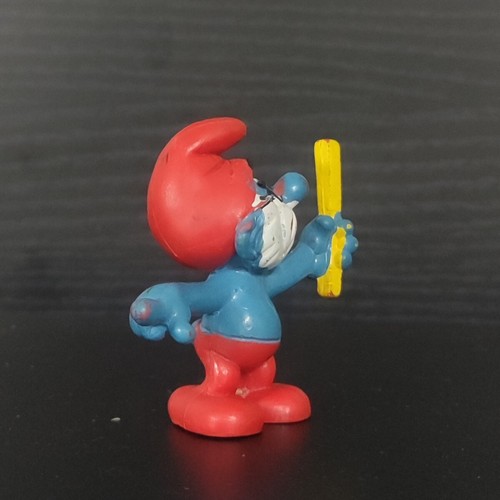 From Schleich 40224 - Teacher Papa Smurf (no Blackboard)- Smurfs Puffi Pitufos - Picture 2 of 6