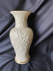 New ListingLovely Lenox 6.5" gold-trimmed bone china vase