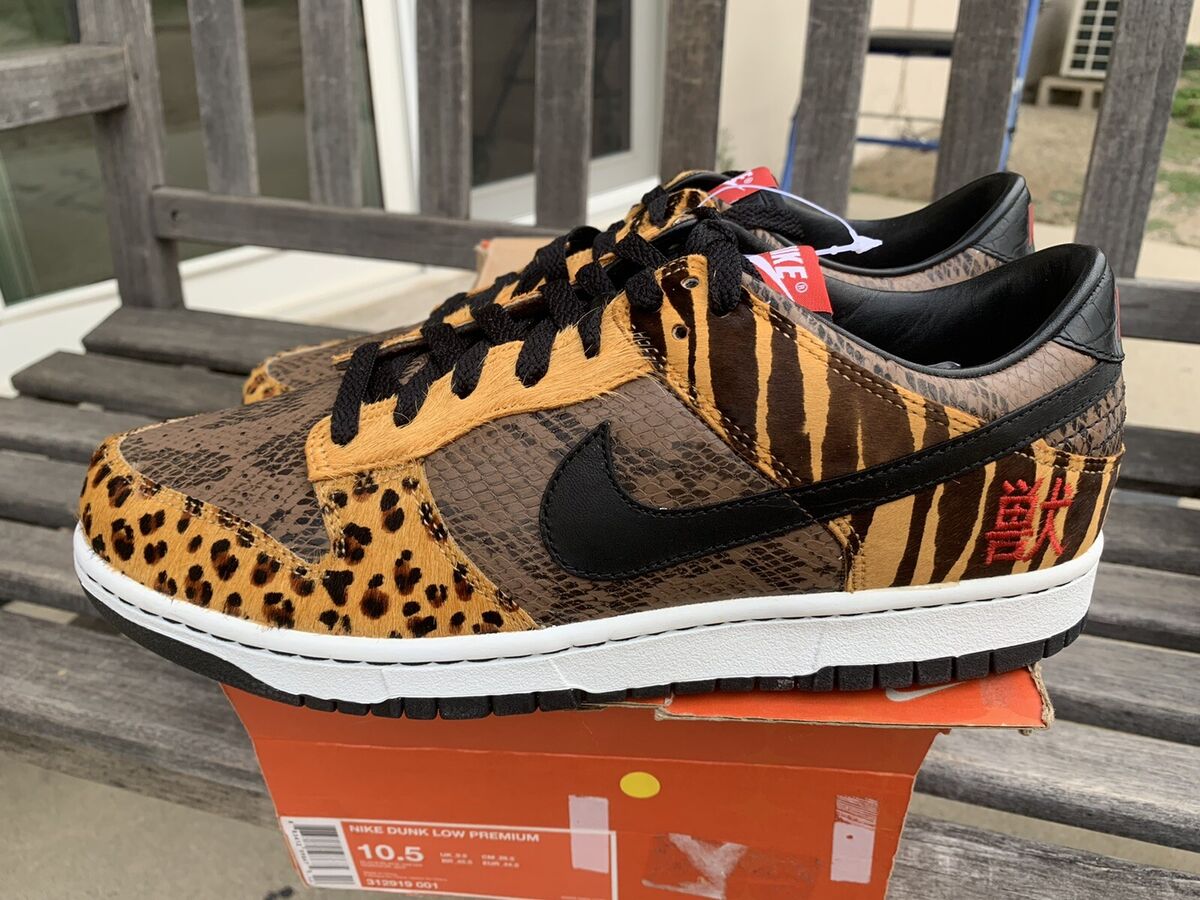 DS Nike Dunk Low BEAST PACK SB Black Safari Animal Print sz DS Nike Dunk Low BEAST PACK SB Black Safari Animal Print sz