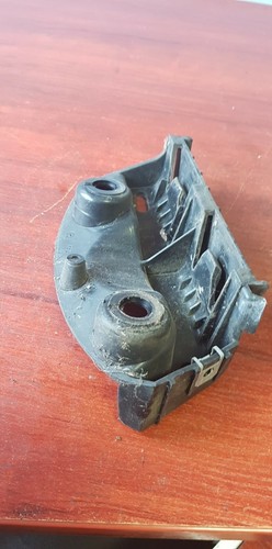 BMW 3ER E90 2007 STOßSTANGE HALTER HINTEN RECHTS 7118194 / 51.12 7118194