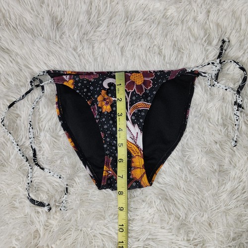 Parte inferior de bikini XS Xhilaration amarillo y borgoña estampado floral corbata lateral - Imagen 5 de 7