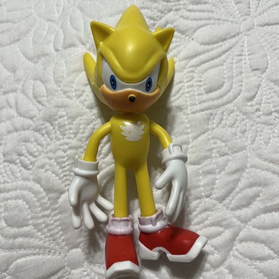 SEGA Sonic the Hedgehog Super Sonic PVC Action Figurine 5.5  Rare Figure