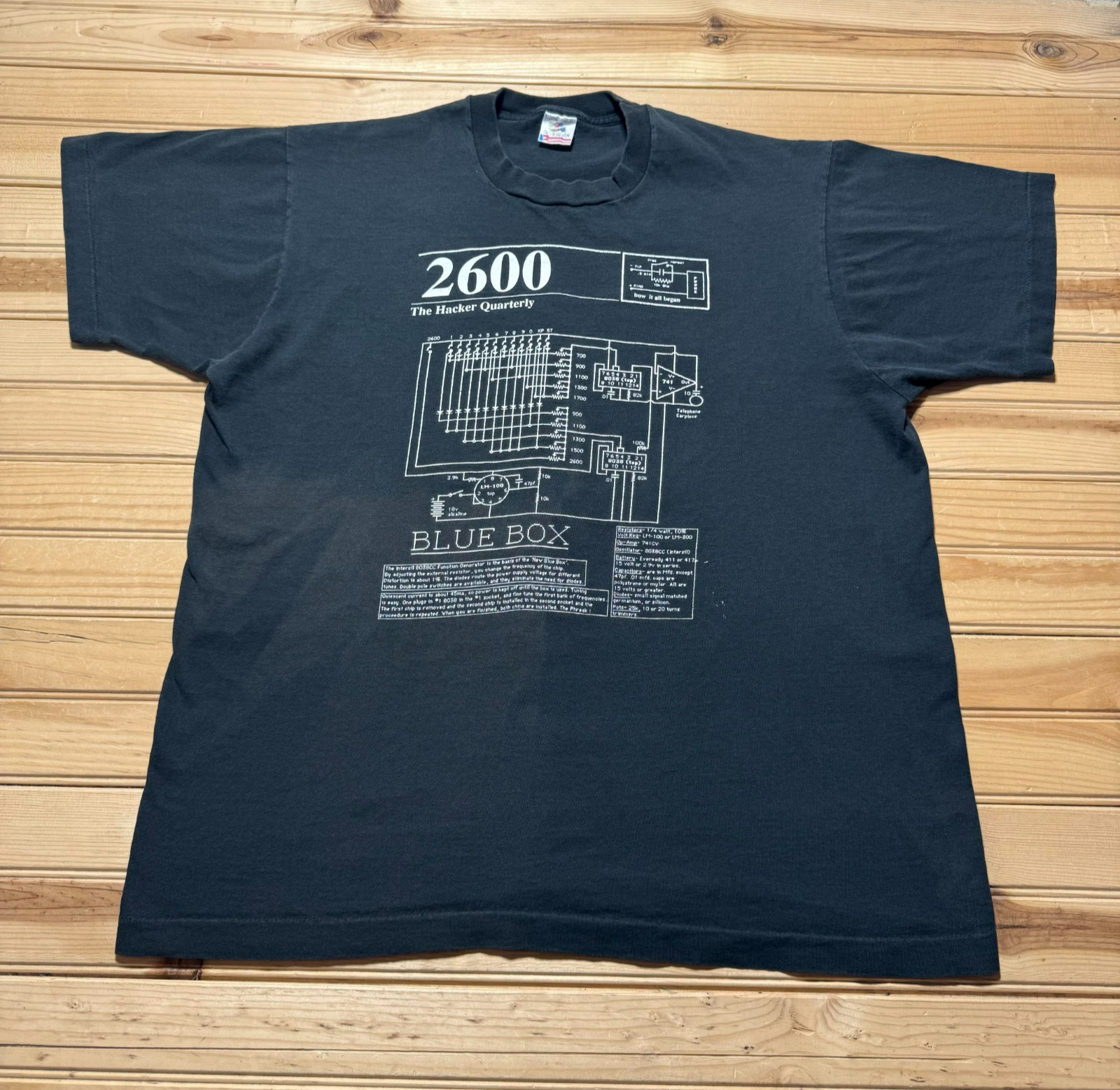 Vintage 90s 2600 Hacker Quarterly Blue Box Hacking Computer Schematic Shirt - XL
