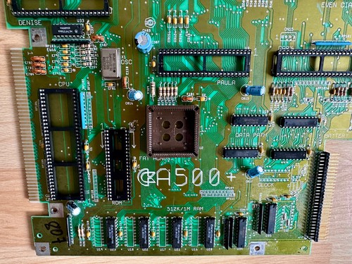 AMIGA 500+ 512 KB Mainboard REV.8A.1 Ohne CHIP´s, works .... #08 25 - Zdjęcie 4 z 6