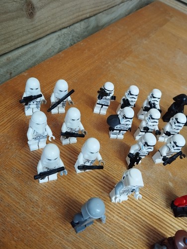 30 x Lego Star Wars Minifigures Figure Bundle Imperial Troops Droids Storm Scout - Picture 5 of 12