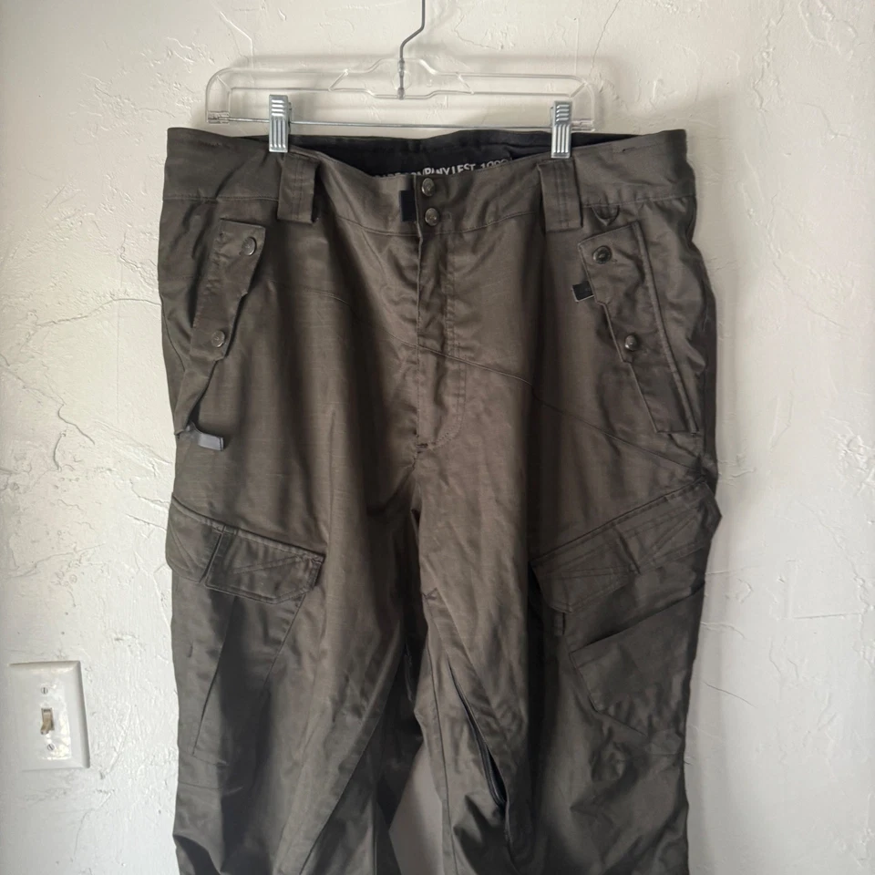 Ride Snowboards Strata HD II Pantalones de Esquí para Nieve para Hombres XL Bolsillos de Carga Altos Oliva Foto 2 de 4