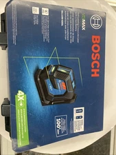 Brand New Bosch 100 ft. Green Self Leveling Cross-Line Laser Level GLL100-42GL