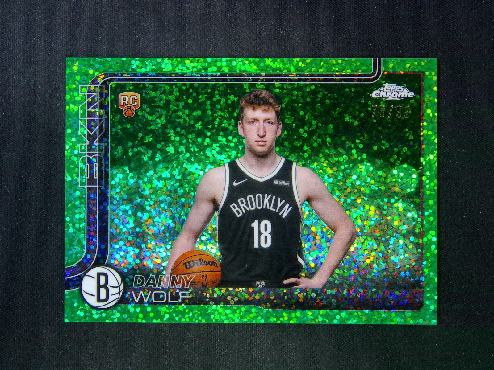 2025-26 Topps Chrome Danny Wolf #277 RC MVP Image Variation Green Holo Foil /99