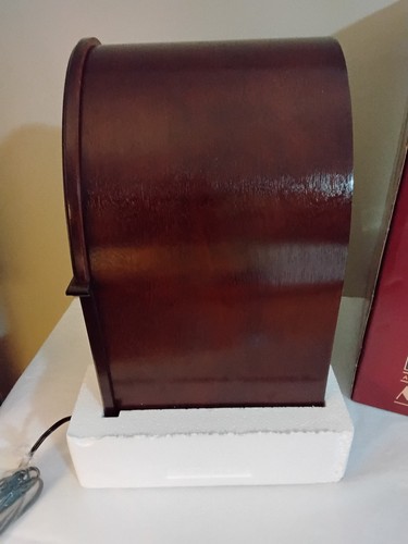 1980'S G.E. AM-FM CATHEDRAL STYLE RADIO BRAND NEW IN BOX REAL WOOD CABINET - Picture 8 of 17