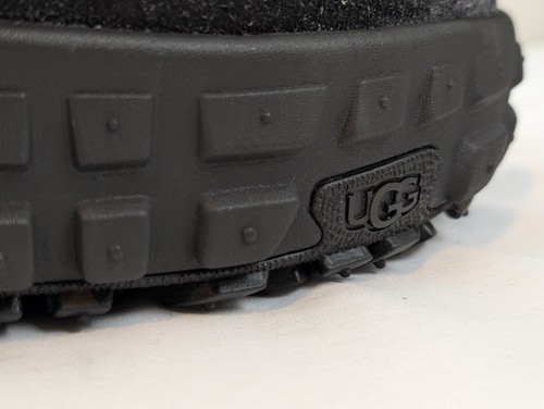 Stivali UGG Venture Daze Ultra Mini Nero Uomo Nero/Nero 1158200 Uomo Taglia 9 - Foto 11 di 12