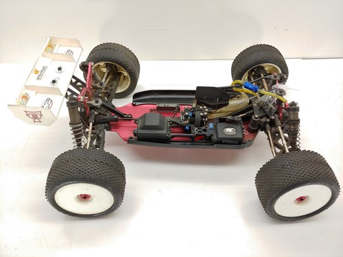 Losi 8ight-T 2.0 8T 2.0 1/8 Nitro Truggy Roller Rolling Chassis w/ Clear Body Us - Picture 14 of 18