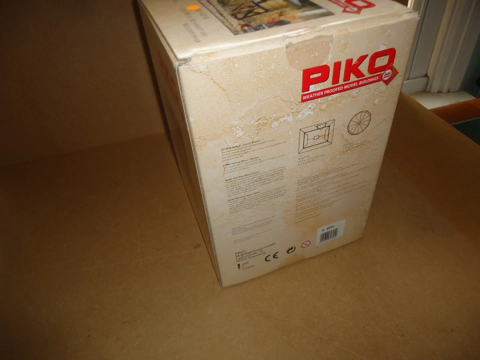 PIKO G GAUGE OLD WEST WATER TOWER 62701 BOXED AS SHOWN - Image 3 of 4