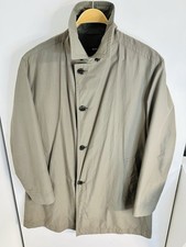 Hugo Boss "Fend" Herren Tailored Fit City Regenmantel Größe 42R EU 52 Large Stone