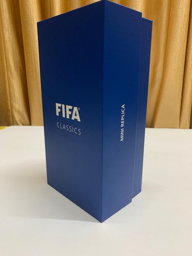 FIFA World Cup Trophy Replica 150mm with Pedestal FIFA Official Licensed Product - 第 11/19 張圖片