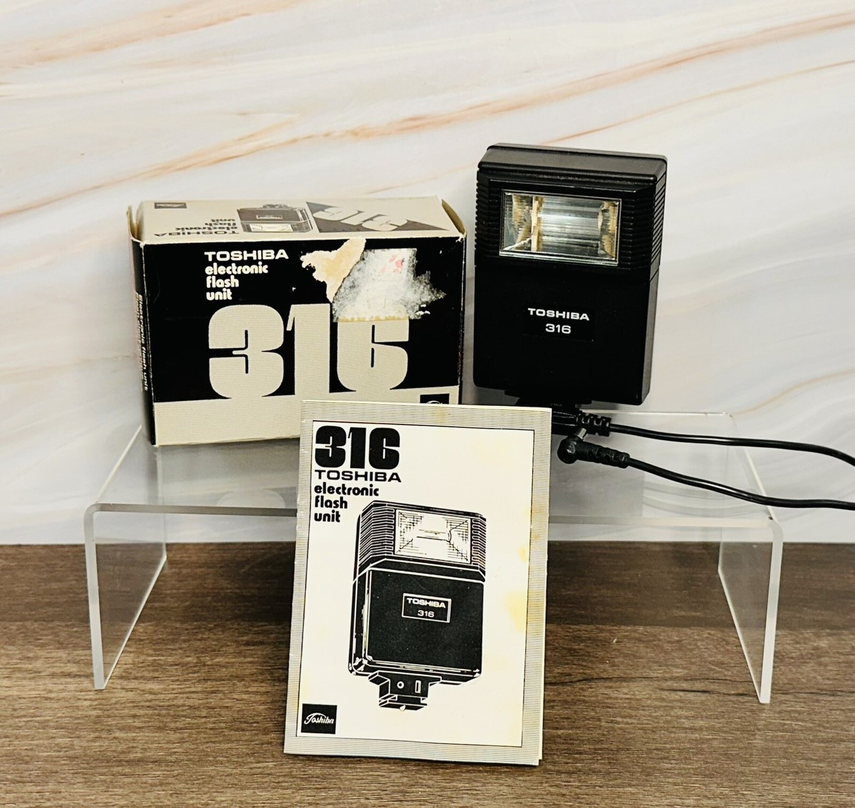 Toshiba 316 Electronic Flash Unit Made In Japan | eBay