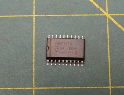 Lot of 15 Philips Semiconductors 74HC377D Octal D-Type Flip-Flop w/ Data Enable