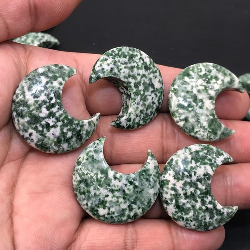 5 piezas Natural Qinghai Jade Cuarzo Luna Cristal Calavera Reiki Gemas Curativas - Imagen 5 de 8