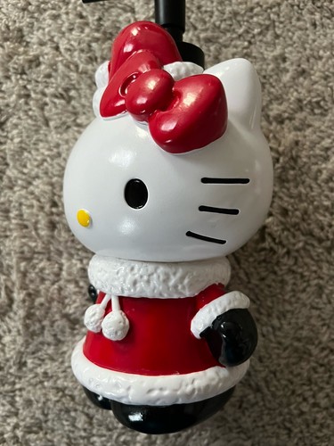 HELLO KITTY Papá Noel Jabón Loción Dispensador BOMBA Navidad SANRIO Usado - Impecable - Imagen 2 de 4